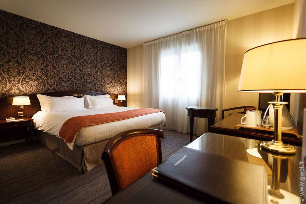 Best Western Plus Paris Meudon Ermitage Ξενοδοχείο Δωμάτιο φωτογραφία